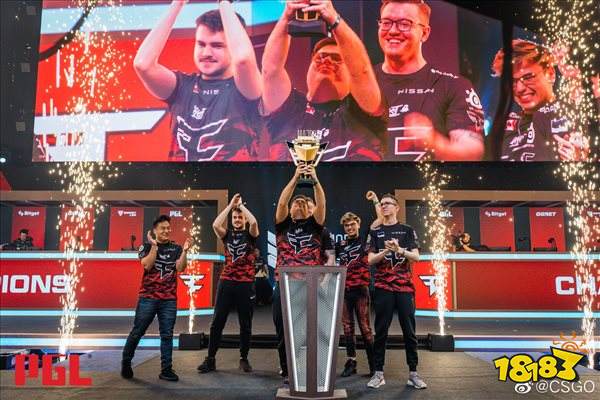 国杯决赛中 国杯决赛中