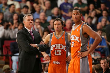 存在推搡动 存在推搡动