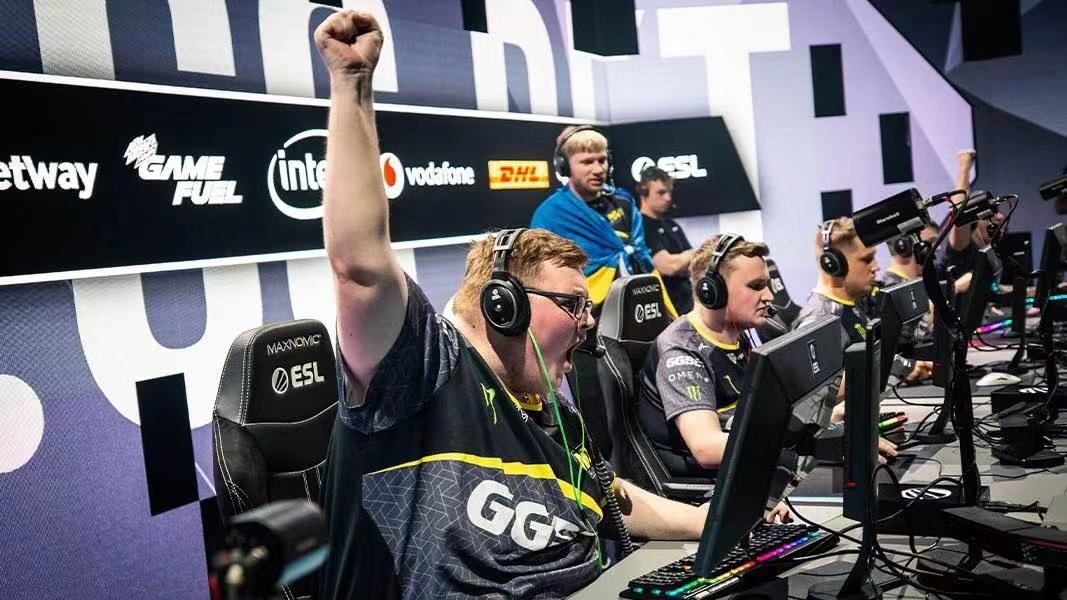 德雖然風格 德雖然風格